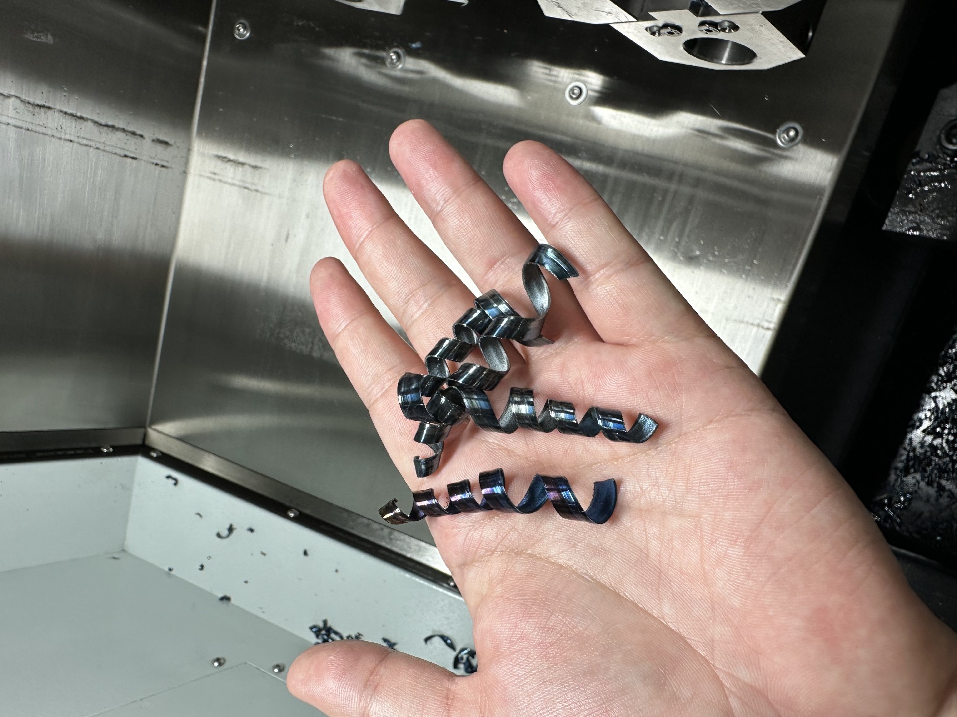 刀墖數(shu)控車牀（可加工400長）